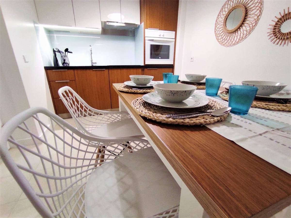 Beachfront Apartment Nazare Bagian luar foto