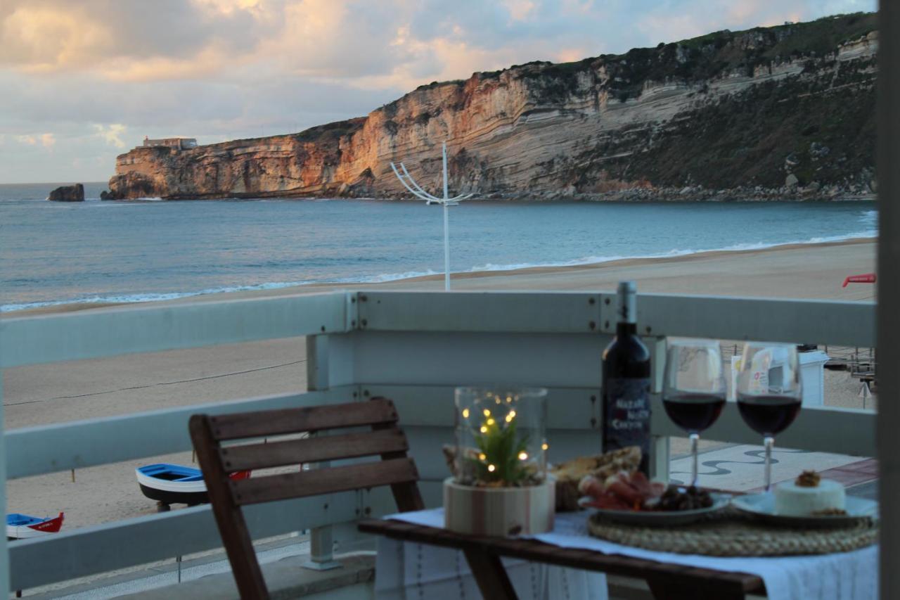 Beachfront Apartment Nazare Bagian luar foto