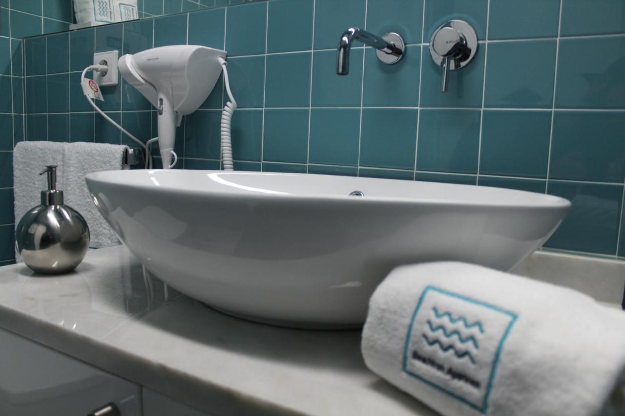 Beachfront Apartment Nazare Bagian luar foto