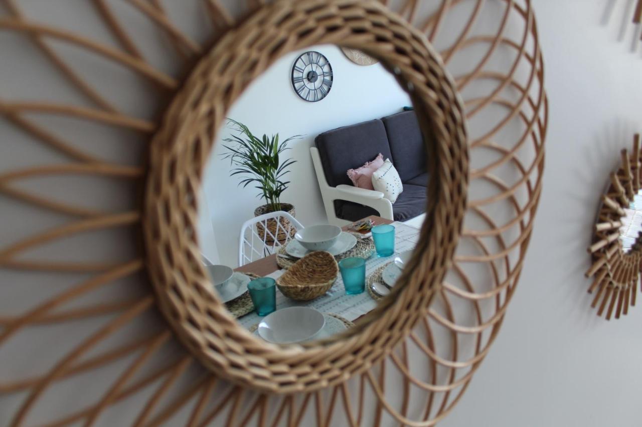 Beachfront Apartment Nazare Bagian luar foto