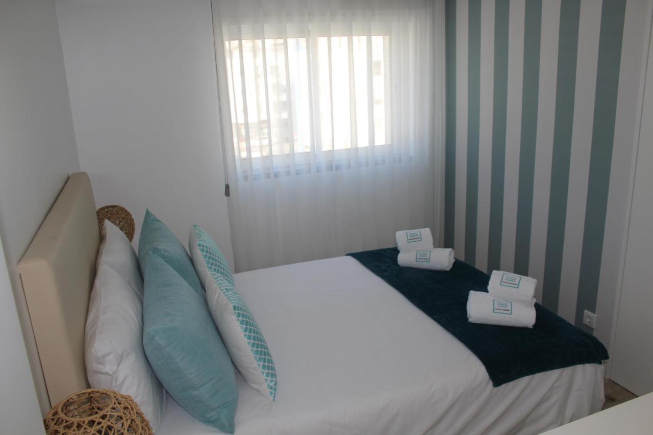 Beachfront Apartment Nazare Bagian luar foto